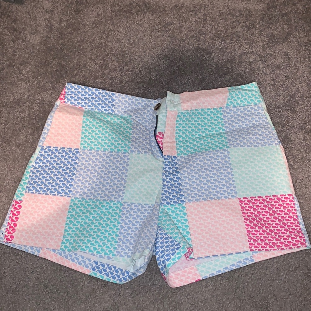 Vineyard vines shorts
